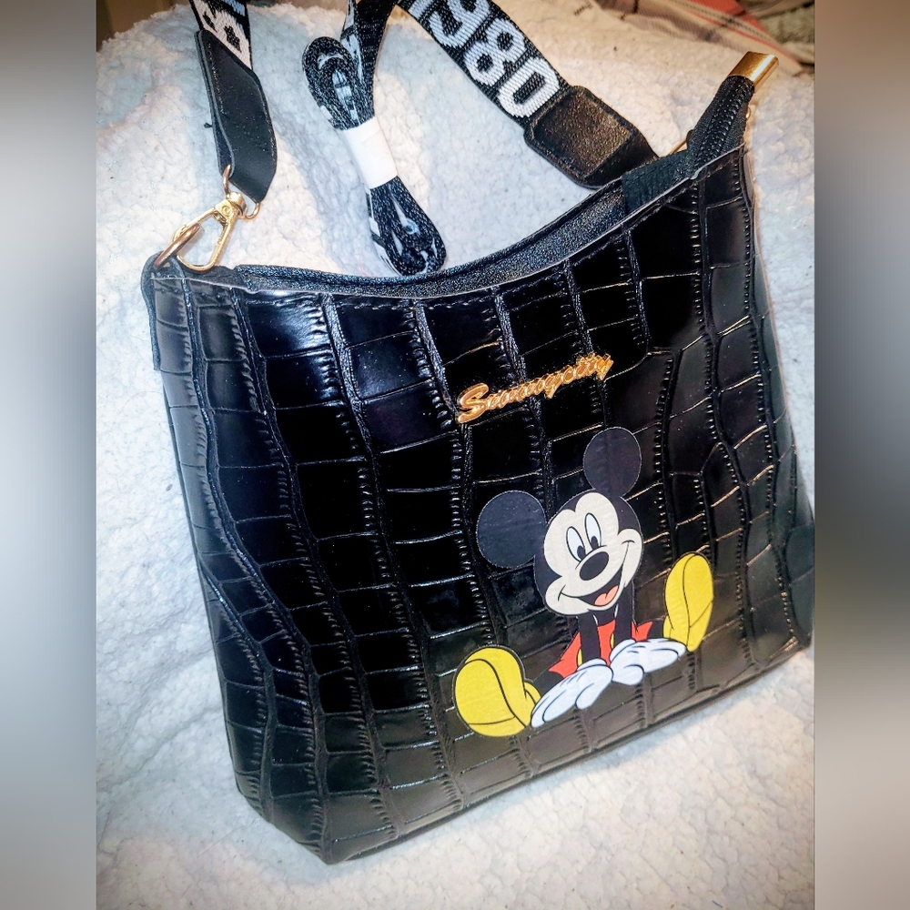 BNWOT MICKEY MOUSE PURSE